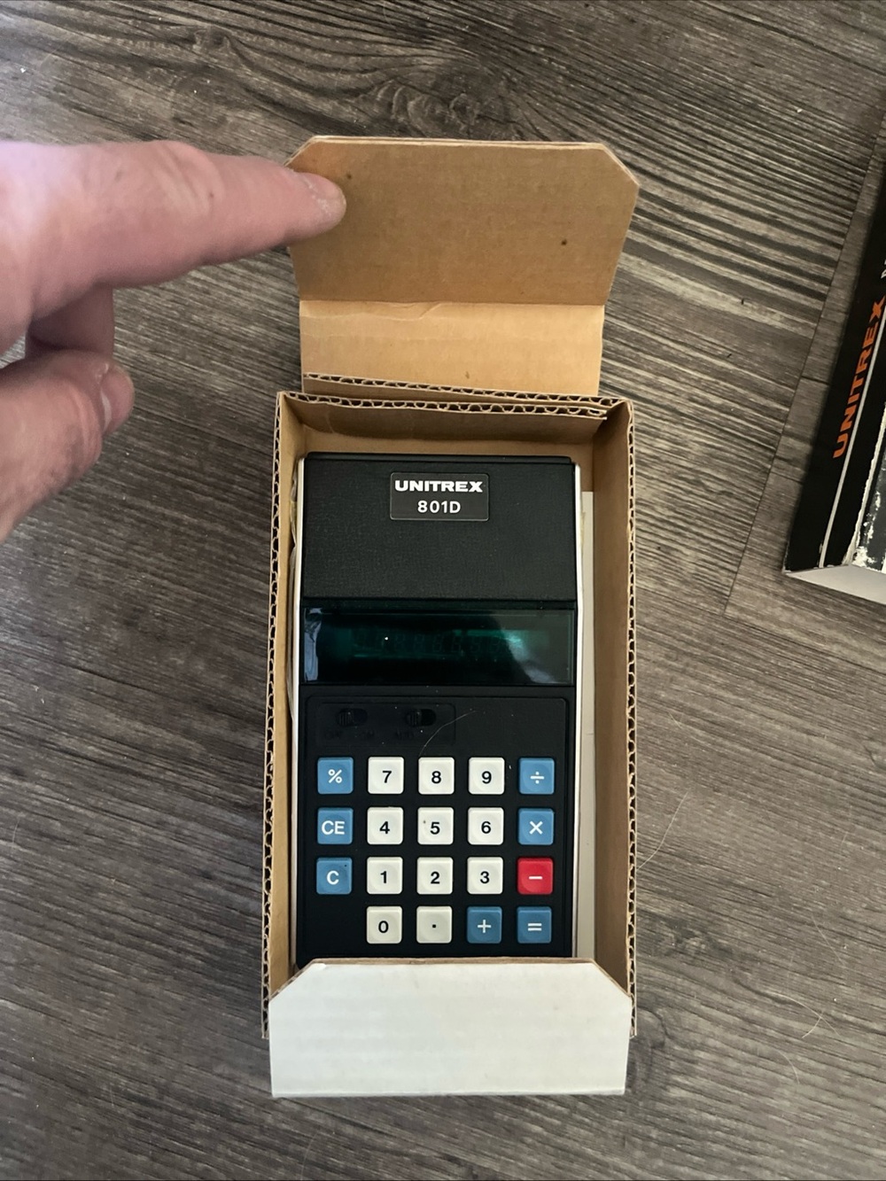801D Black Desktop Calculator with Solar Display